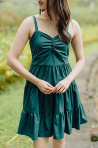 Adele Sweetheart Tiered Dress in Forest