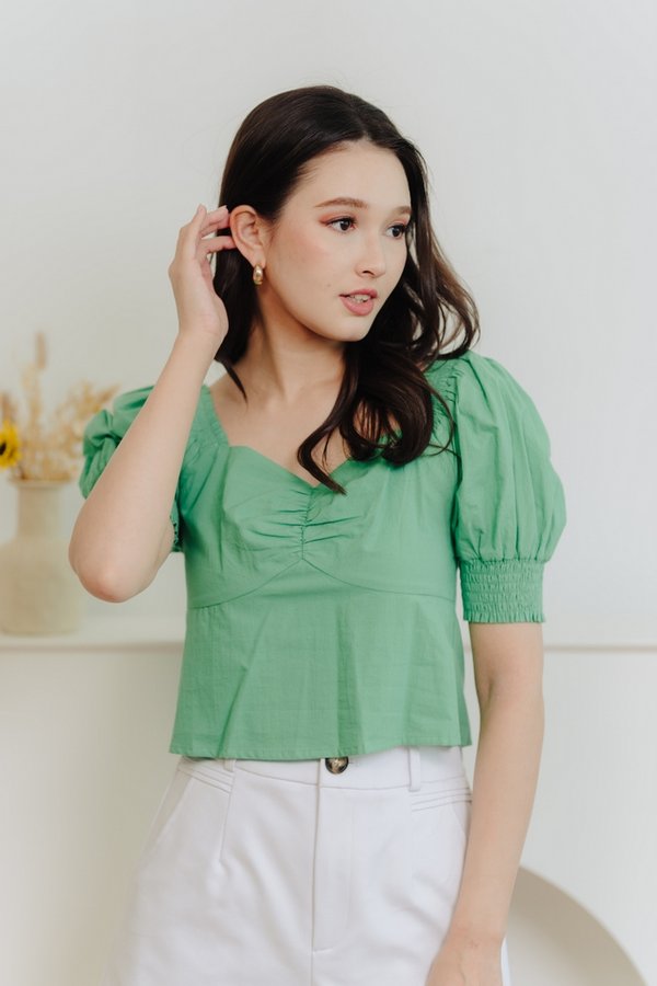 Camila Sweetheart Crop Top in Kelly Green
