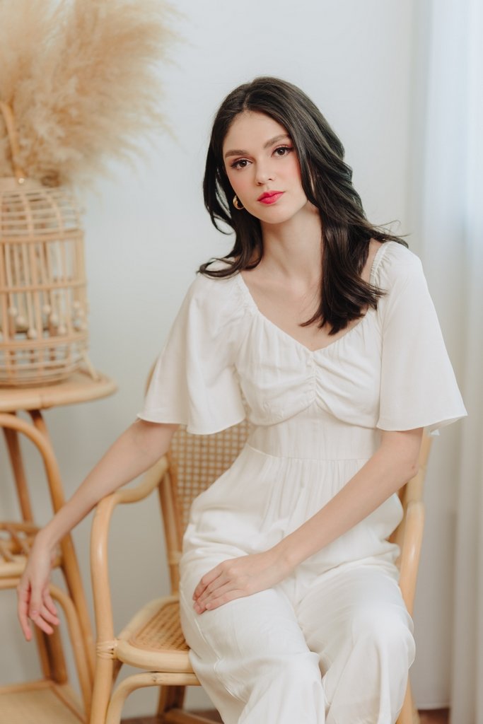 Adora Ruched Sleeve Jumpsuit in White (XXL)