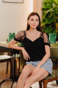 Lila Sweetheart Cotton Top in Black (XS)