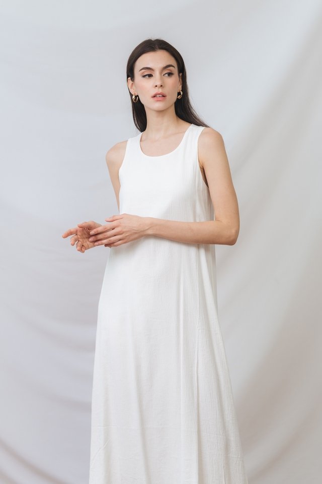Ryann Textured Maxi Dress in White
