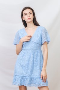Stellan Lace Sleeves Dress in Blue (XS)