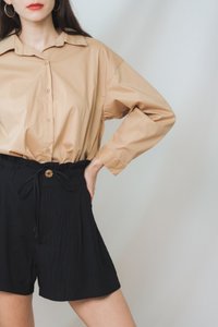 Colleen Button Shirt in Sand