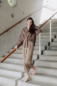 Colleen Button Shirt in Brown (L)