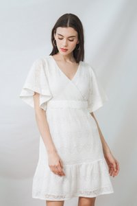 Lorelei Lace Flare Sleeves Dress in White (XS)