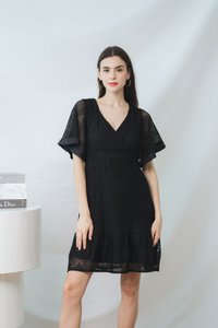 Lorelei Lace Flare Sleeves Dress in Black (XS)