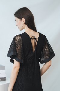 Lorelei Lace Flare Sleeves Dress in Black (XS)