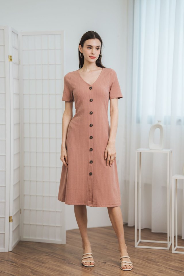 Brianne Ribbed Button Midi Dress in Salmon