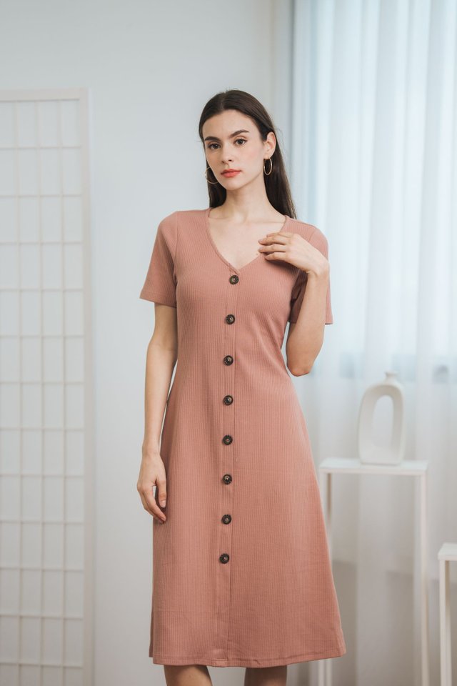 Brianne Ribbed Button Midi Dress in Salmon