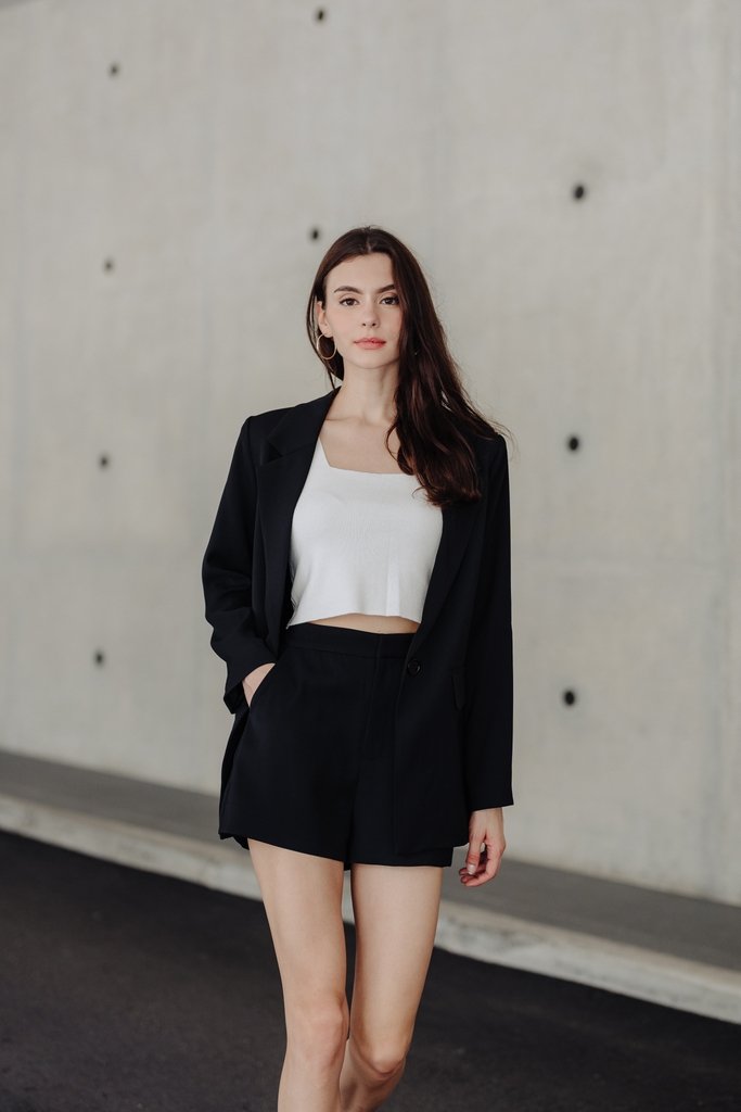Teagan HIgh Waist Short in Black (XS)