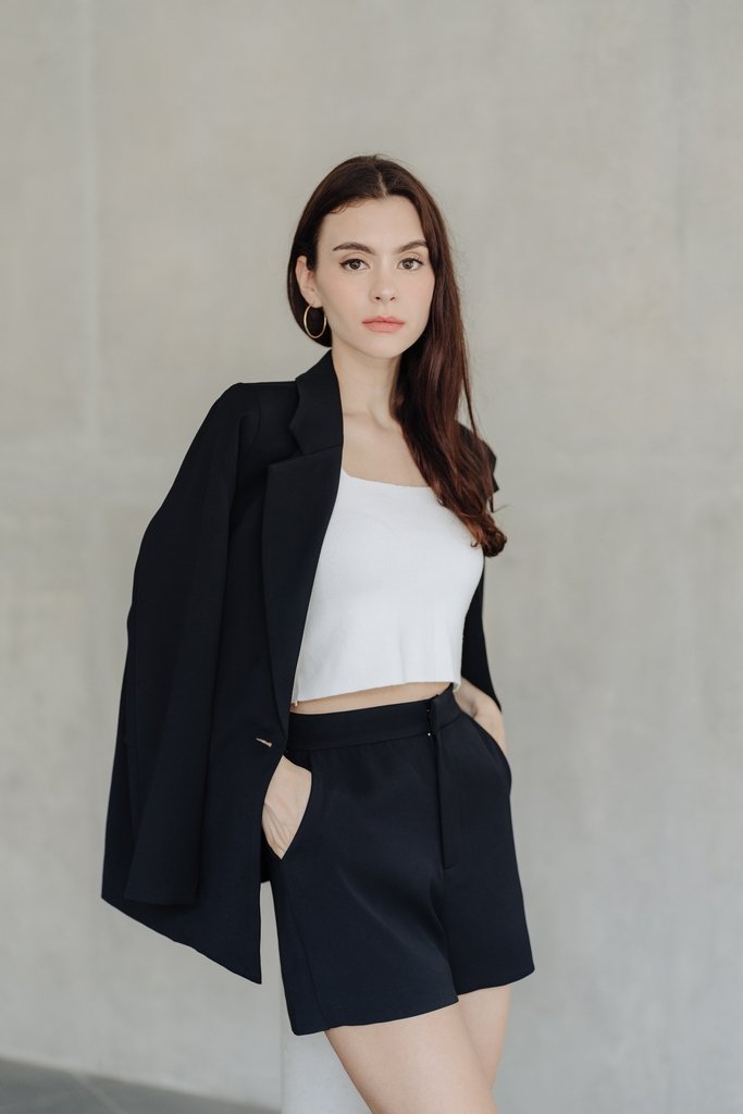 Teagan HIgh Waist Short in Black (XS)