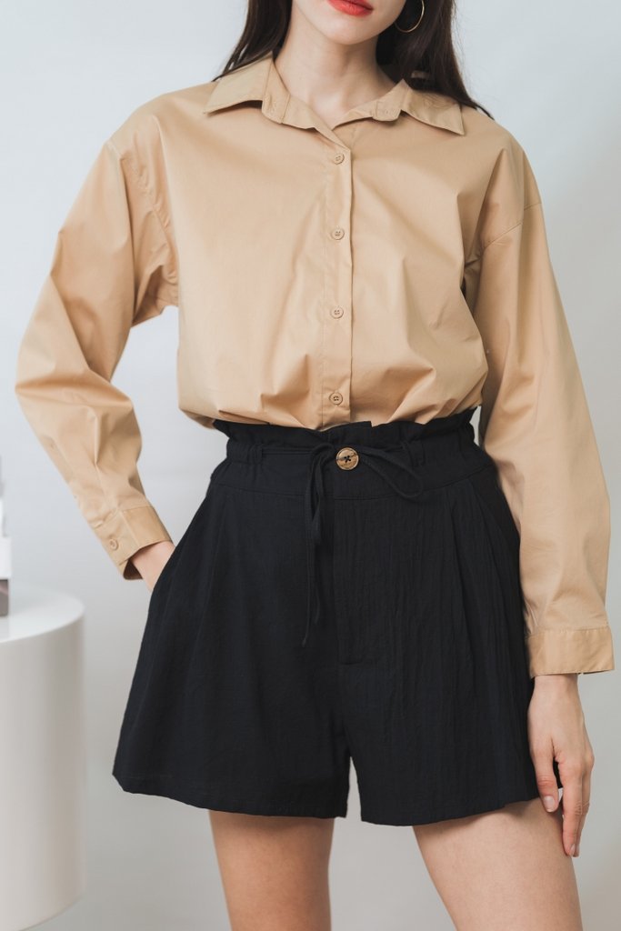 Colleen Button Shirt in Sand