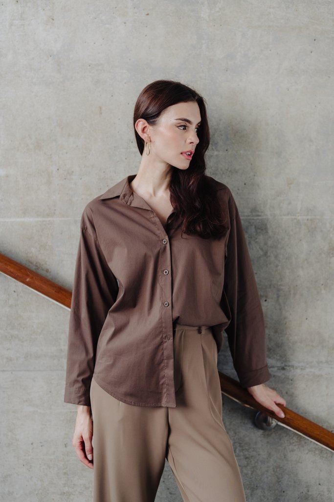 Colleen Button Shirt in Brown (L)