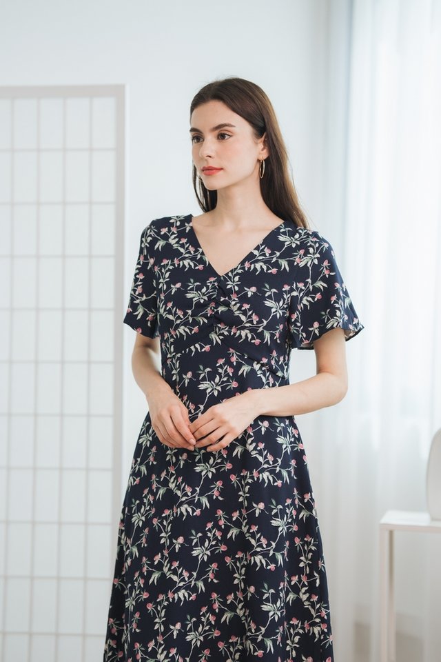 Presley Floral Ruched Midi Dress in Navy