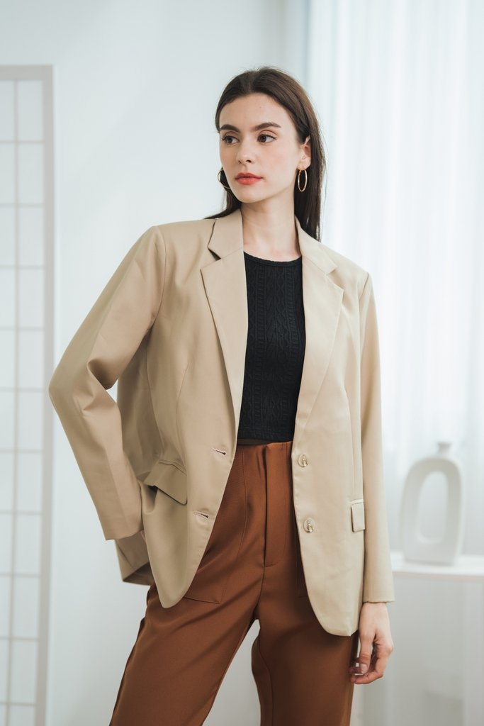 Annette Tailored Blazer in Khaki (L)