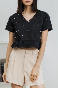 Gigi Hearts Embroidered Top in Black (XS)