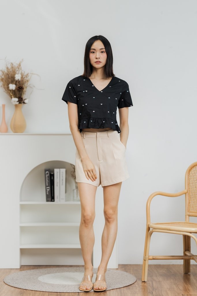 Gigi Hearts Embroidered Top in Black (XS)