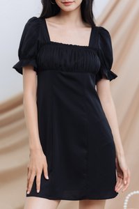 Ella Ruched Dress in Black (XS)