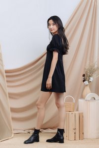 Ella Ruched Dress in Black (XS)