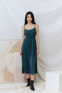 Zilpah Smocked Waist Maxi Dress in Forest