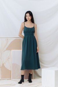 Zilpah Smocked Waist Maxi Dress in Forest