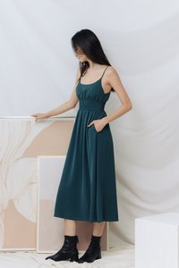 Zilpah Smocked Waist Maxi Dress in Forest