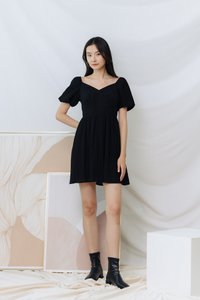 Aurelia Puff Sleeve Dress in Black (XS)