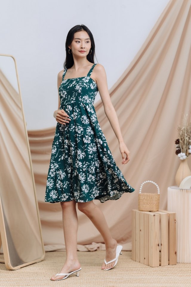 Aelin Floral Midi Dress in Forest 