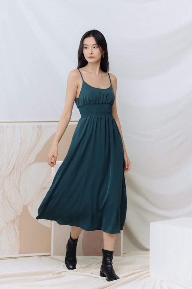 Zilpah Smocked Waist Maxi Dress in Forest