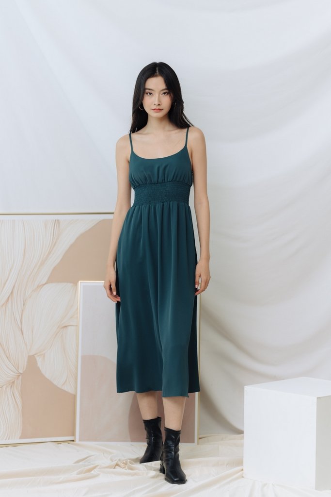 Zilpah Smocked Waist Maxi Dress in Forest