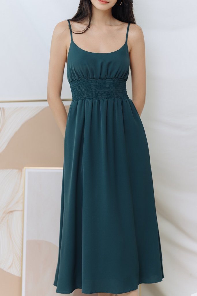 Zilpah Smocked Waist Maxi Dress in Forest