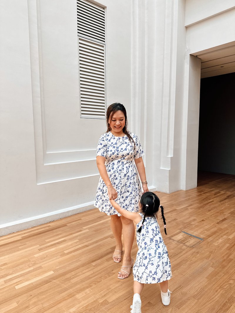 Evalina Eyelet Kids Dress in Navy