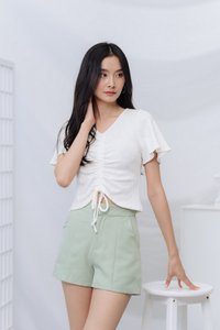 Beverly Pocket Shorts in Sage (XS)