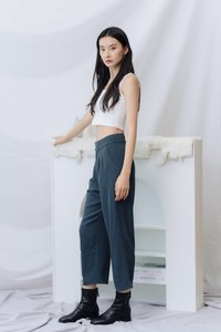 Calla Basic Ribbed Tank Top in White
