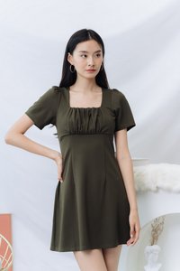 Ari Ruched Cotton Dress in Olive(M)