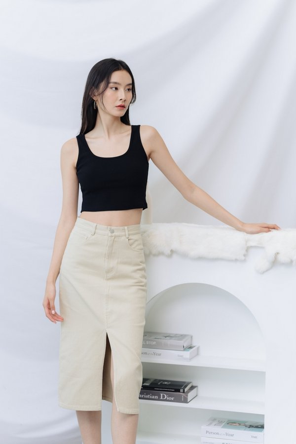 Calla Basic Ribbed Tank Top in Black
