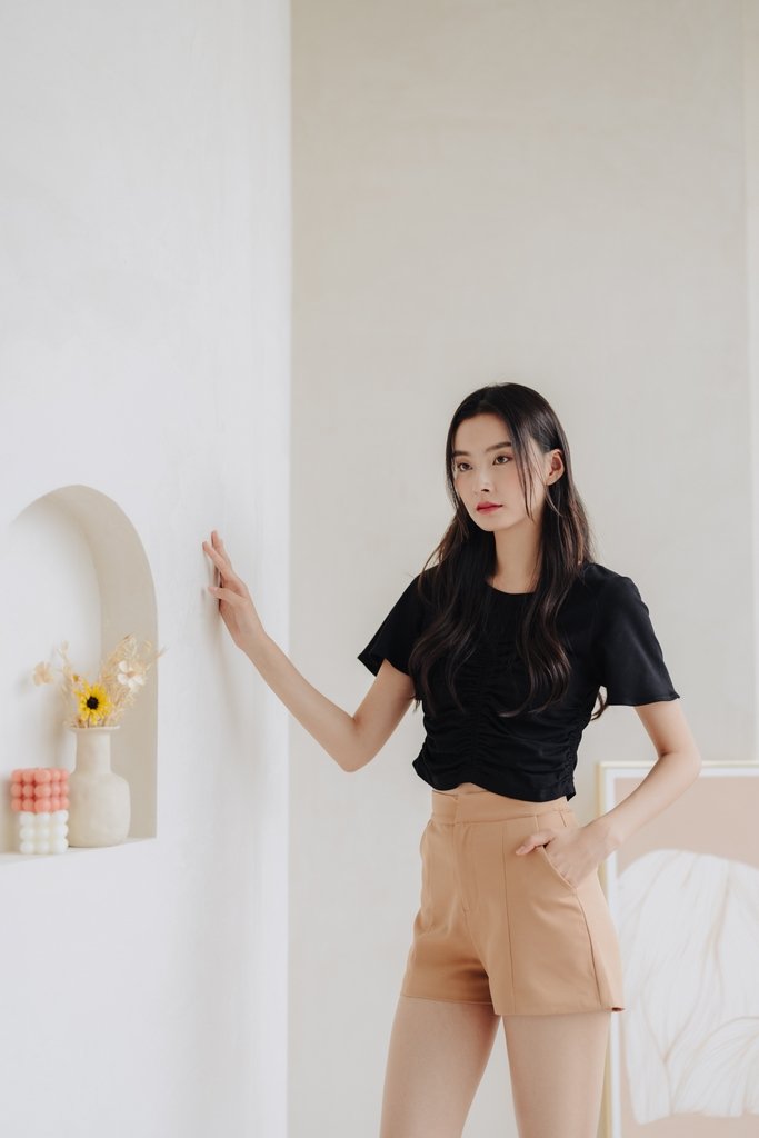 Lennon Ruched Cotton Top in Black (XS)