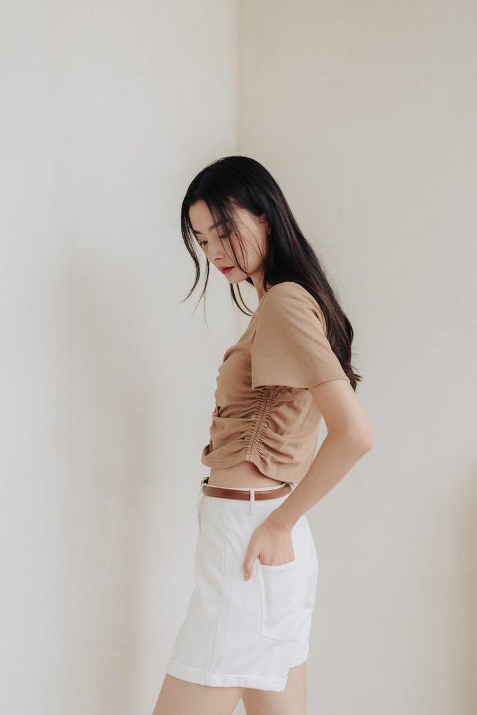 Lennon Ruched Cotton Top in Brown