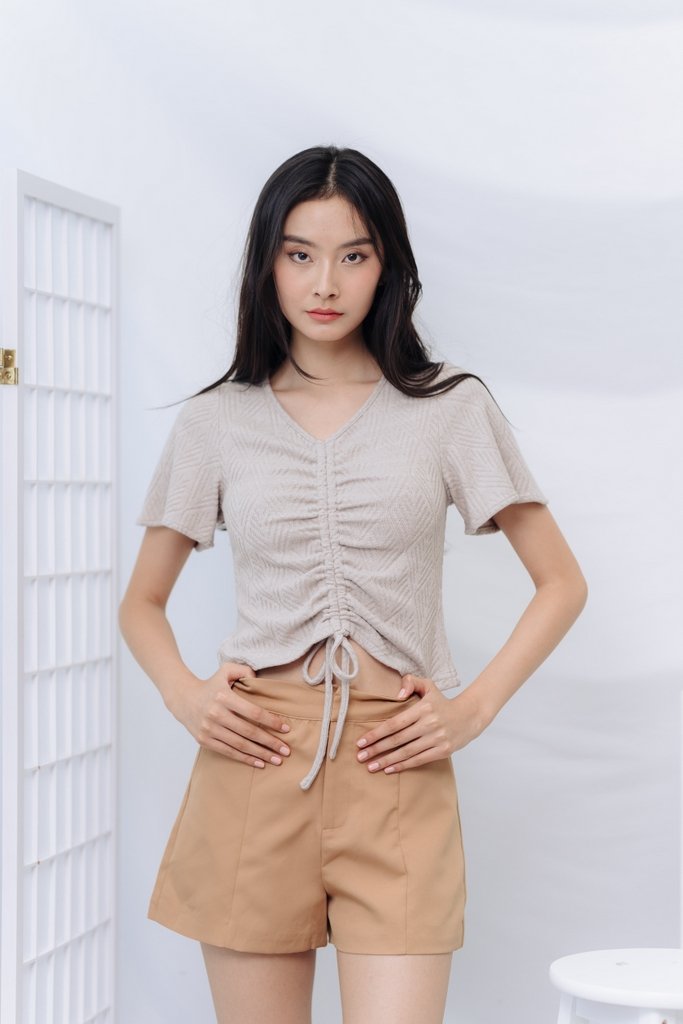 Beverly Pocket Shorts in Coffee