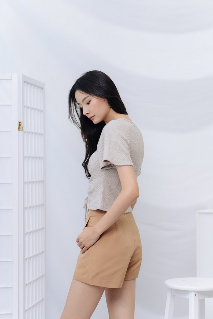 Beverly Pocket Shorts in Coffee