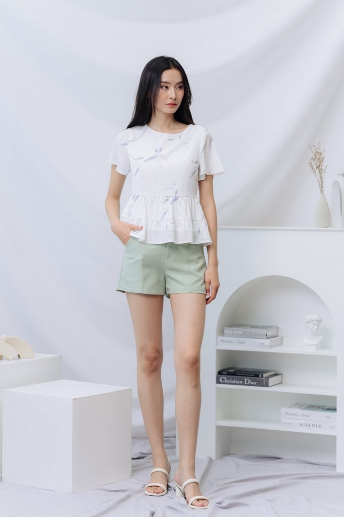 Beverly Pocket Shorts in Sage (XS)