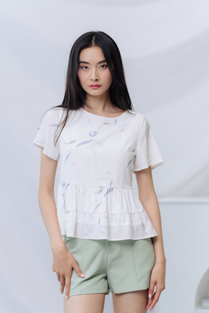 Beverly Pocket Shorts in Sage (XS)