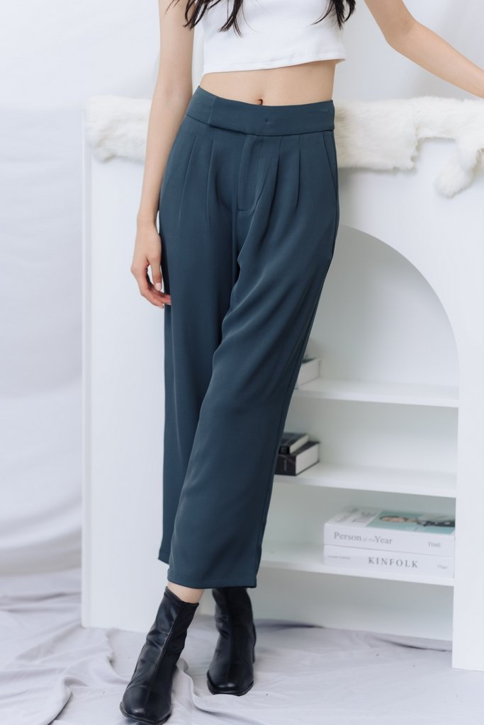 Goldie High Waisted Pant in Gunmetal Grey