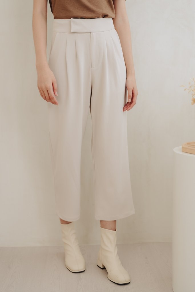 Goldie High Waisted Pant in Sand 