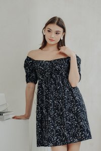 Karina Sweetheart Ruched Floral Dress in Black (XS)