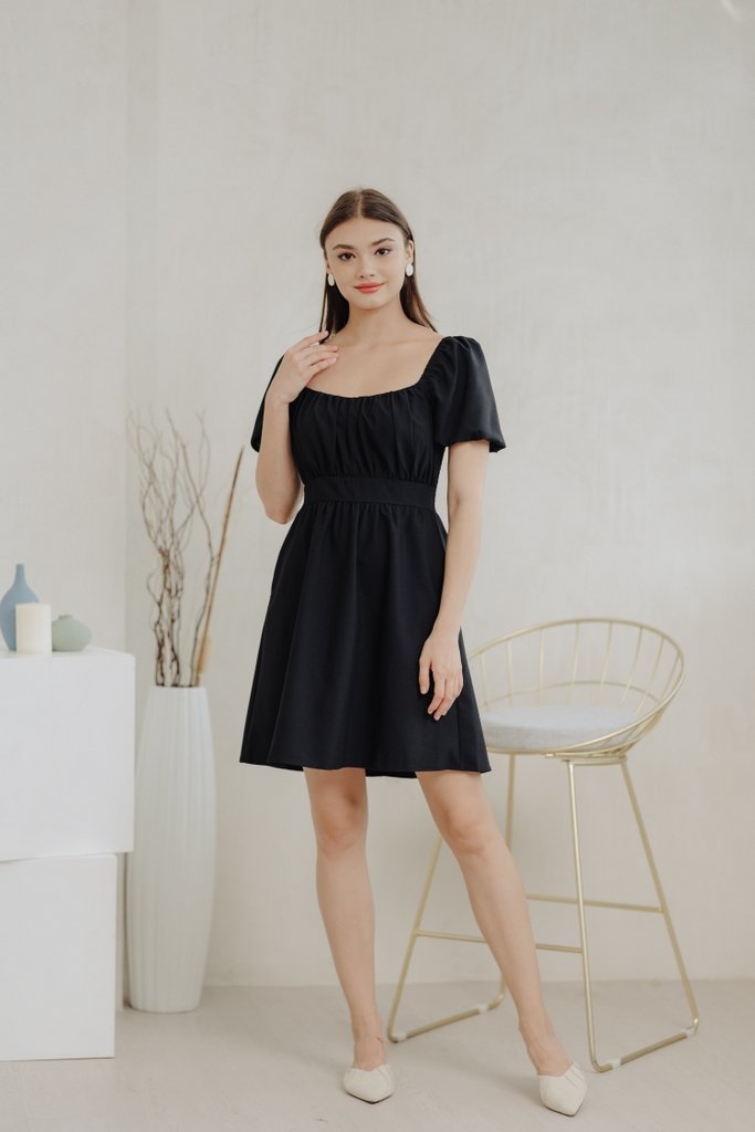 Remy Ruched Dress in Black (XS)