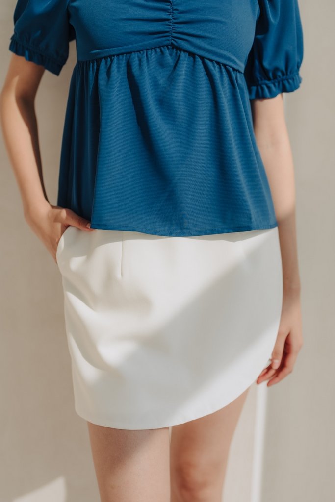 Skyla Curved Skort in White