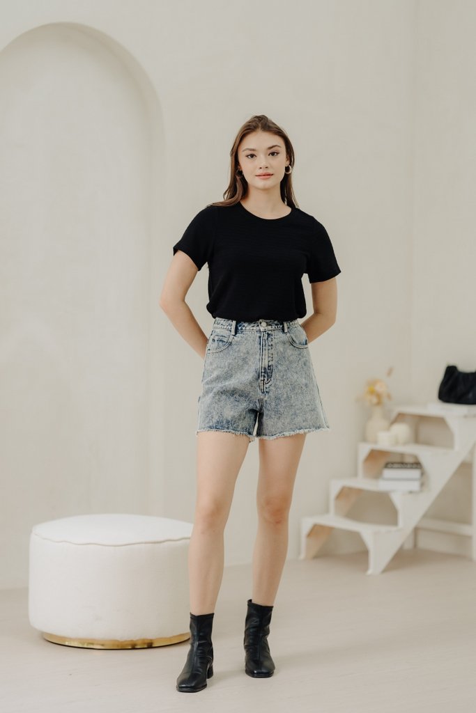 Timea Knitted Round Neck Top in Black (XS)