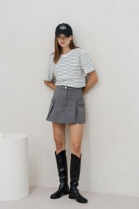 Hazelyn Cargo Pocket Skort In Grey (XS)