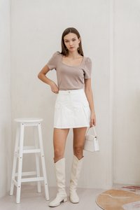 Izabel Ribbed Cotton Sweetheart Top in Khaki (XS)